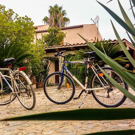 Alghero In Bicicletta Εξωτερικό φωτογραφία